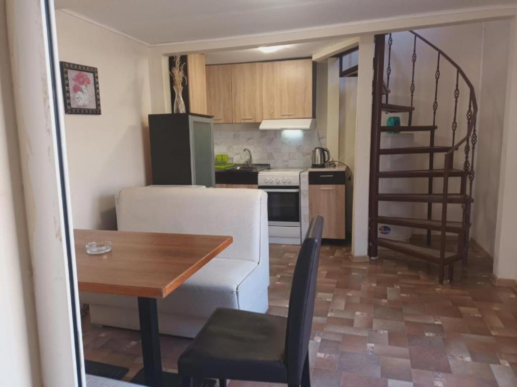 Apartments Devora 1 & Bar & Restaurant Βάρνα Εξωτερικό φωτογραφία